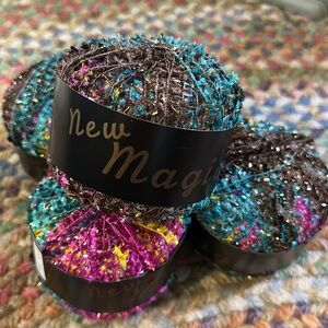 Karabella Yarns. New Magic 4 Skeins Fancy Yarn Thread NIP 10 x 50 g‎